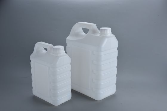 2.5L белый HDPE пластик Джерри Консервы с плотной головой и винтовой крышкой для настройки